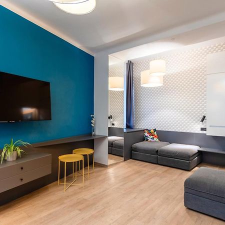Lighthouse Apartment Praga Esterno foto
